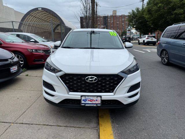 2019 HYUNDAI TUCSON SUV 4-CYL, 2.0 LITER SE SPORT UTILITY 4D