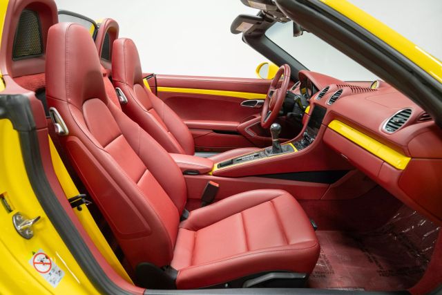 2024 Porsche 718 Boxster Roadster 2d - - Image 21