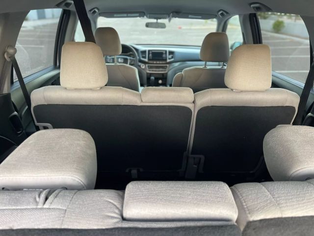 2016 Honda Pilot - Image 17