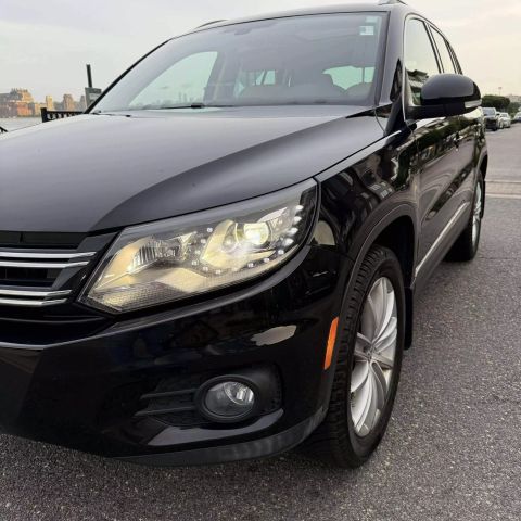 2016 Volkswagen Tiguan 2.0t Se 4motion Sport Utility 4d - Image 10