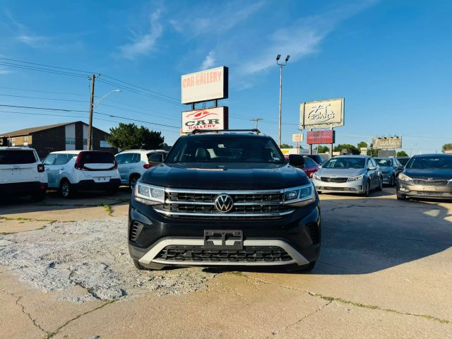 2021 Volkswagen Atlas Cross Sport - Image 3