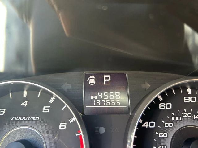 2011 Subaru Outback - Image 21