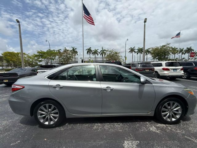 2016 Toyota Camry - Image 7