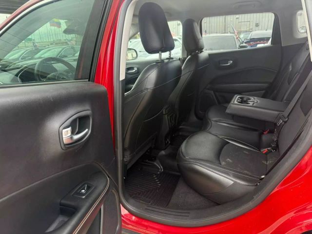 2019 Jeep Compass - Image 17