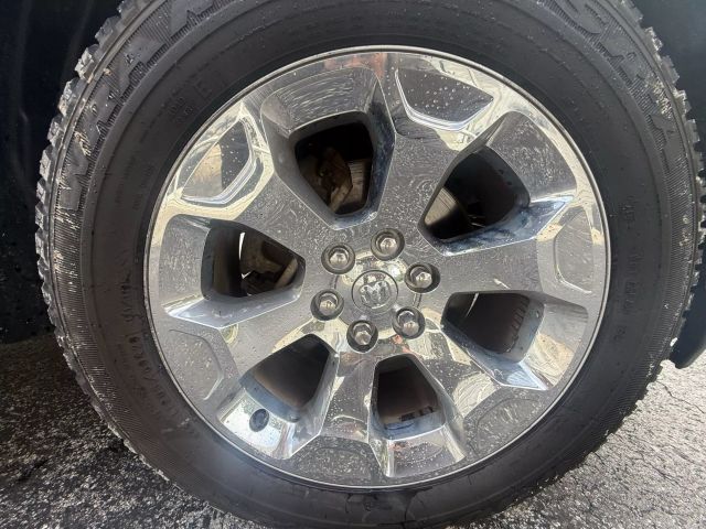 2019 Ram 1500 Crew Cab - Image 30