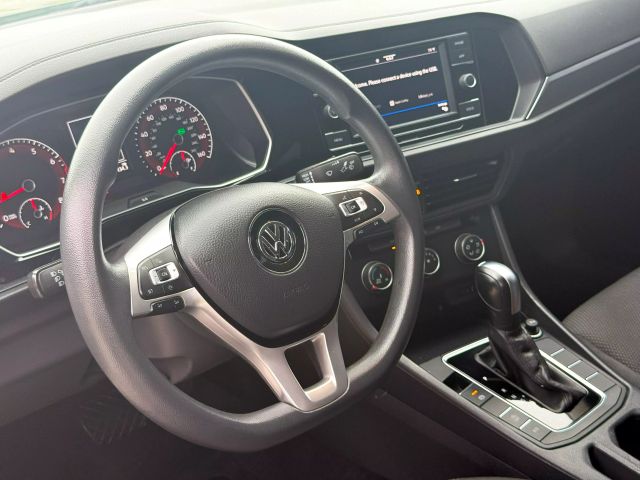 2021 Volkswagen Jetta - Image 37