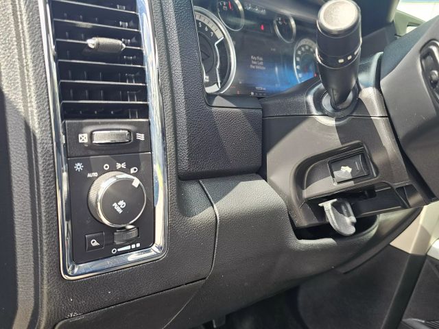 2015 Ram 1500 Crew Cab - Image 19