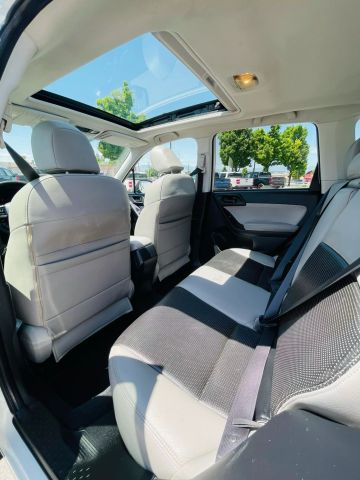 2016 Subaru Forester - Image 19