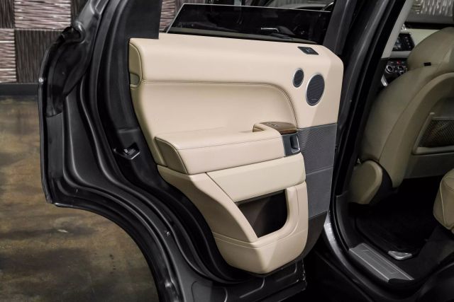 2016 Land Rover Range Rover Sport Hse Sport Utility 4d - Image 43