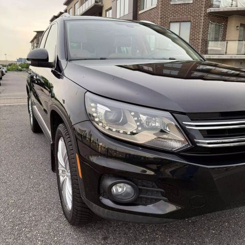 2016 Volkswagen Tiguan 2.0t Se 4motion Sport Utility 4d - Image 9