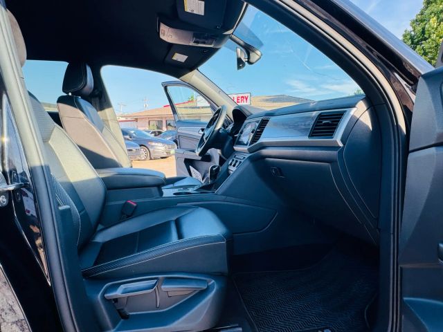 2021 Volkswagen Atlas Cross Sport - Image 19