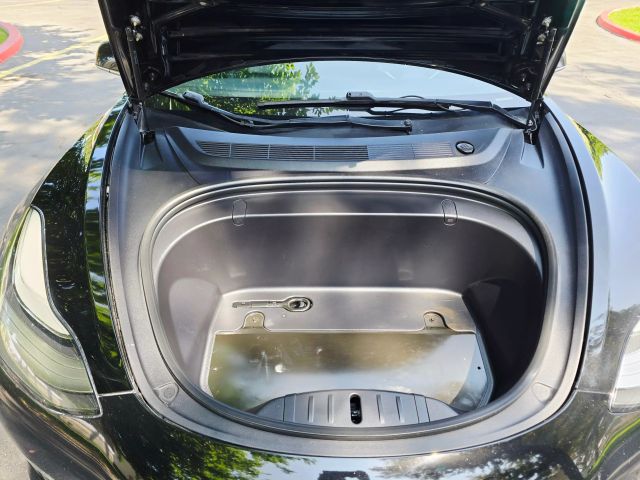 2019 Tesla Model 3 - Image 15