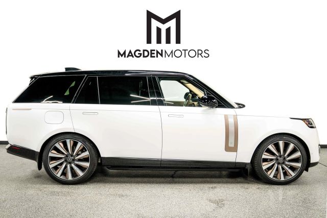 2024 Land Rover Range Rover P615 Sv Lwb Sport Utility 4d - - Image 1