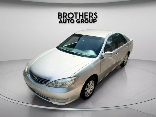 2006 Toyota Camry - Image 4