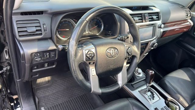 2016 Toyota 4runner - Image 13
