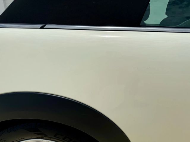 2015 Mini Convertible - Image 11