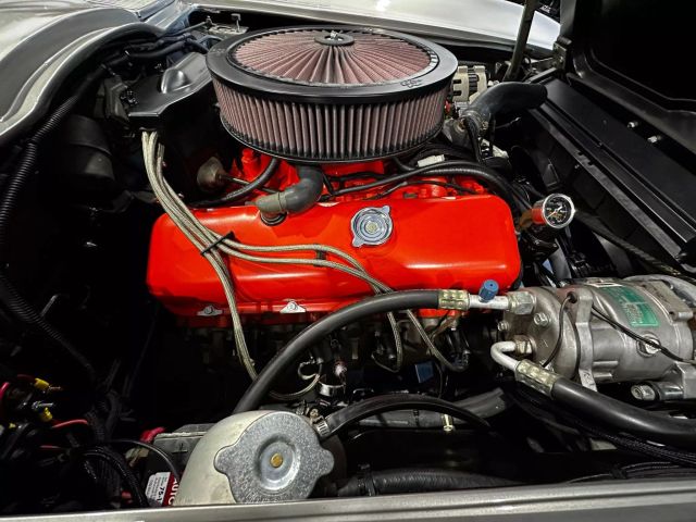 1966 Chevrolet Corvette Coupe 427/390hp - Image 116