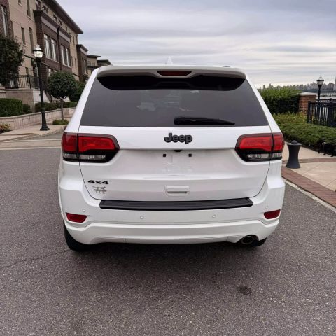 2018 Jeep Grand Cherokee Altitude Sport Utility 4d - Image 8