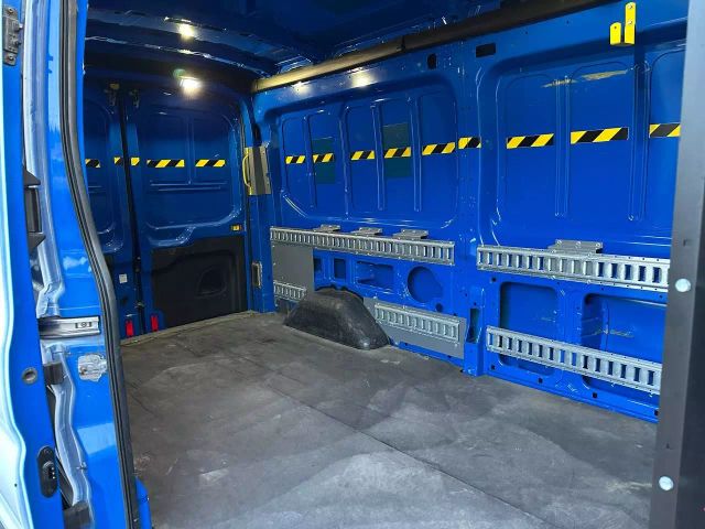 2016 Ford Transit 250 Van - Image 21