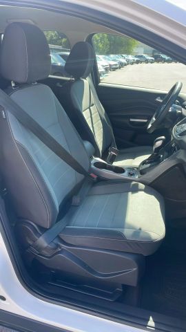 2016 Ford Escape - Image 22