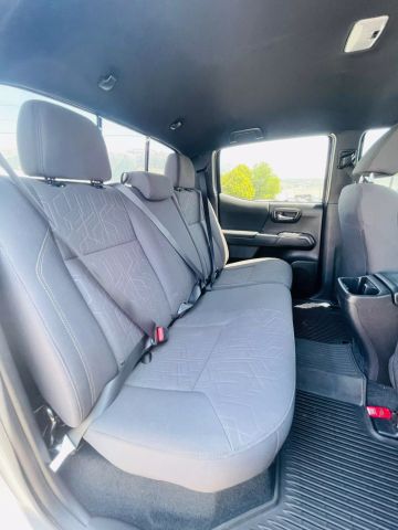 2018 Toyota Tacoma Double Cab - Image 26