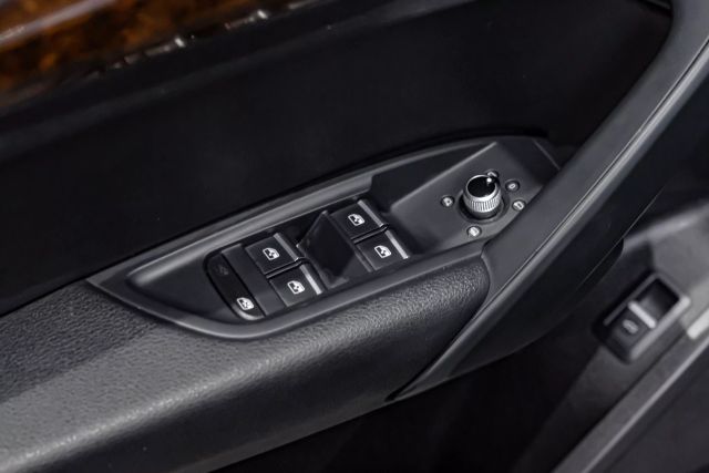 2018 Audi Q5 Premium Plus Sport Utility 4d - Image 35