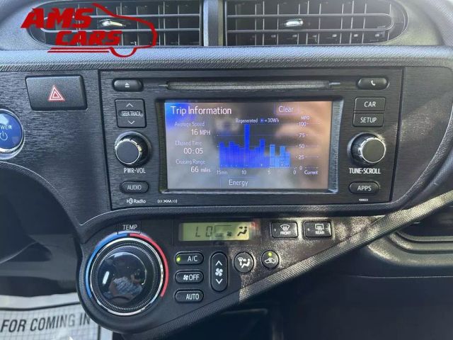 2012 Toyota Prius C - Image 28