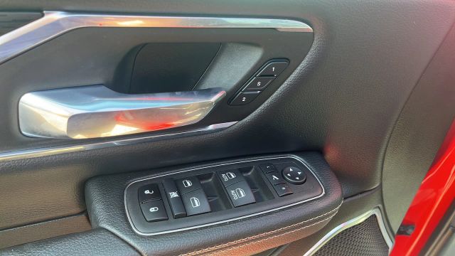 2024 Ram 1500 Crew Cab - Image 25