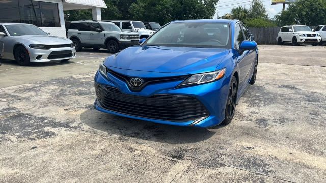 2019 Toyota Camry - Image 7