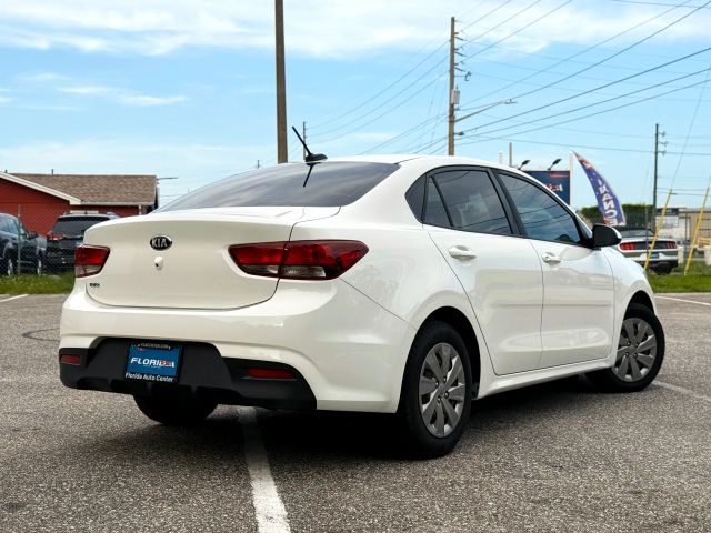 2019 Kia Rio - Image 3