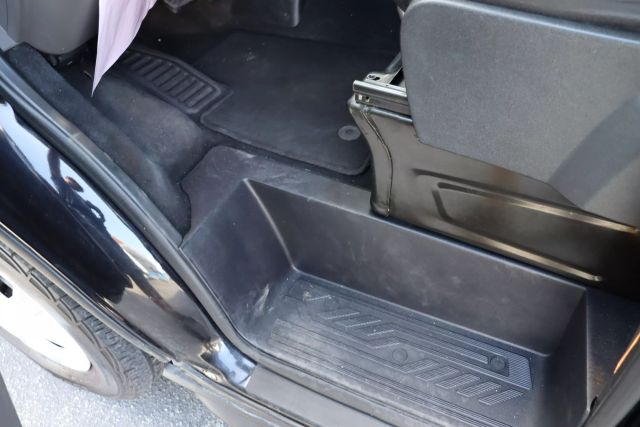 2020 Ford Transit 350 Passenger Van - Image 14