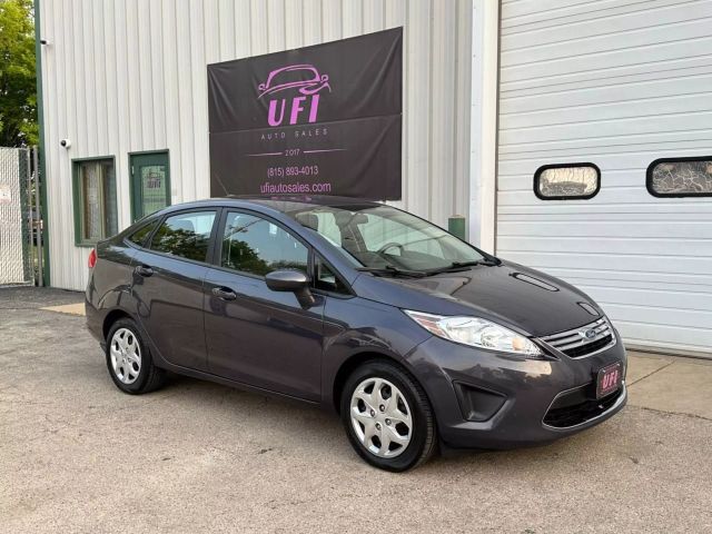 2012 Ford Fiesta - Image 2