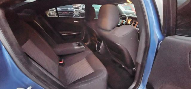 2021 Dodge Charger - Image 19