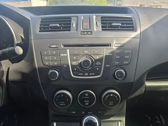 2012 Mazda Mazda5 - Image 14
