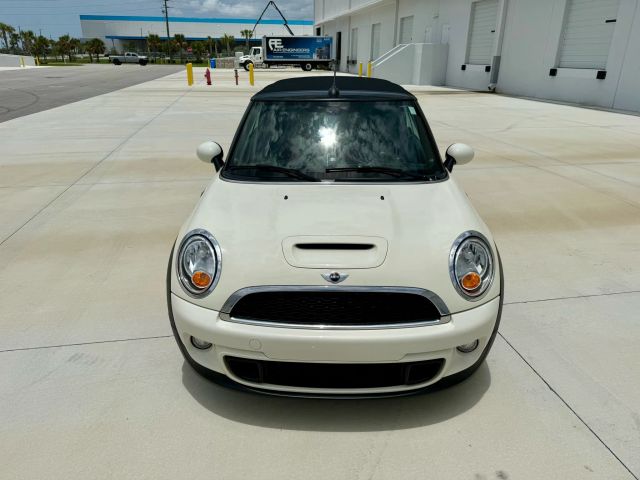 2015 Mini Convertible - Image 44