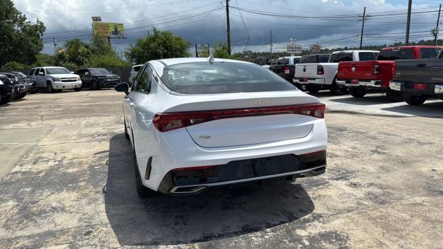 2022 Kia K5 - Image 23