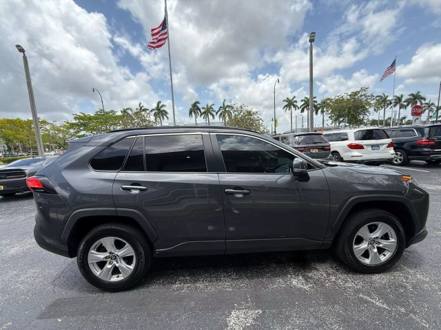 2020 Toyota Rav4 - Image 7