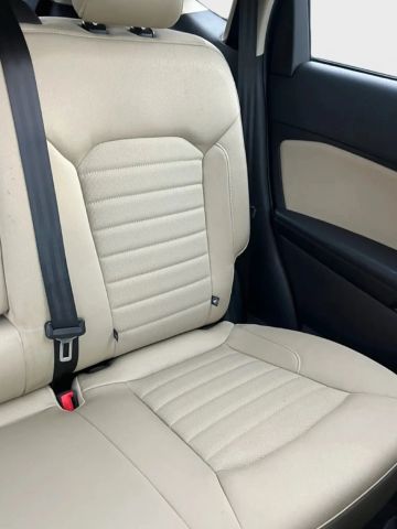 2017 Ford Edge - Image 13