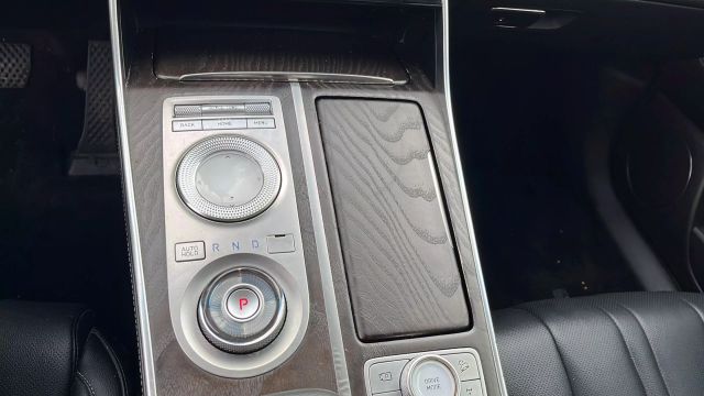 2021 Genesis Gv80 - Image 14