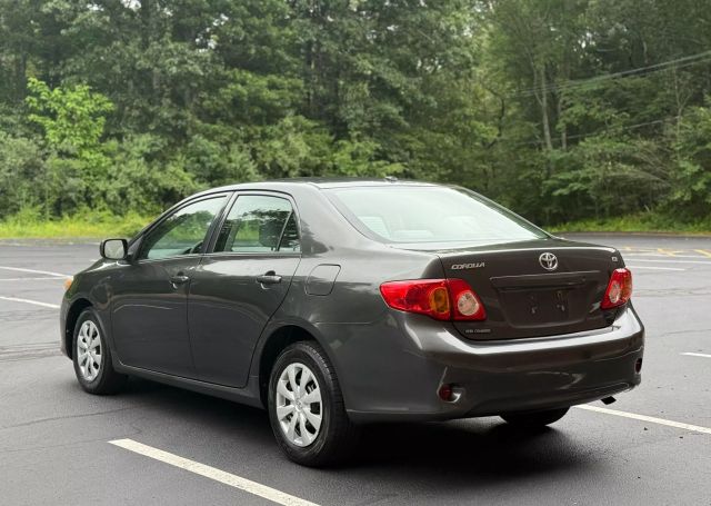 2009 Toyota Corolla S Sedan 4d - Image 5