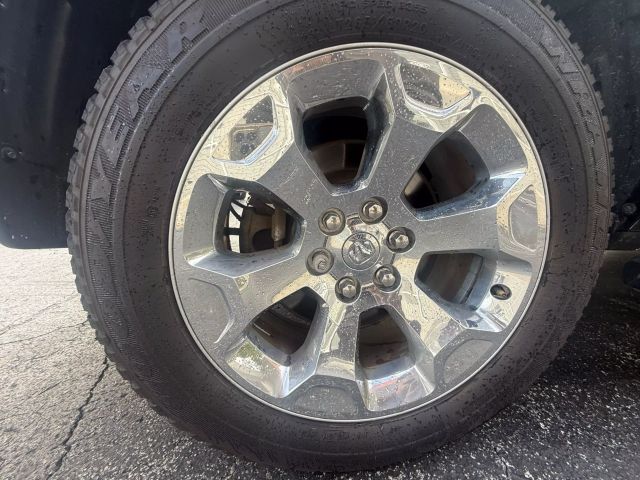 2019 Ram 1500 Crew Cab - Image 29
