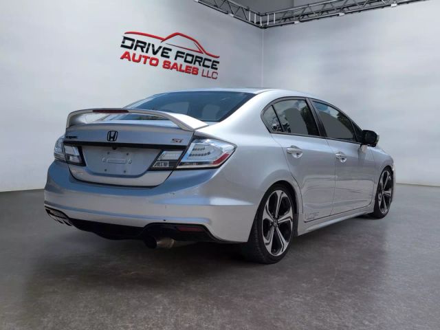 2015 Honda Civic - Image 5