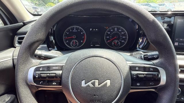 2022 Kia K5 - Image 41