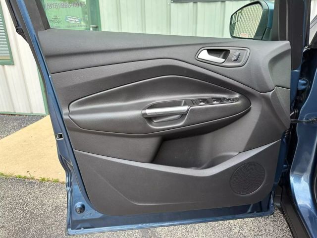 2018 Ford Escape - Image 14
