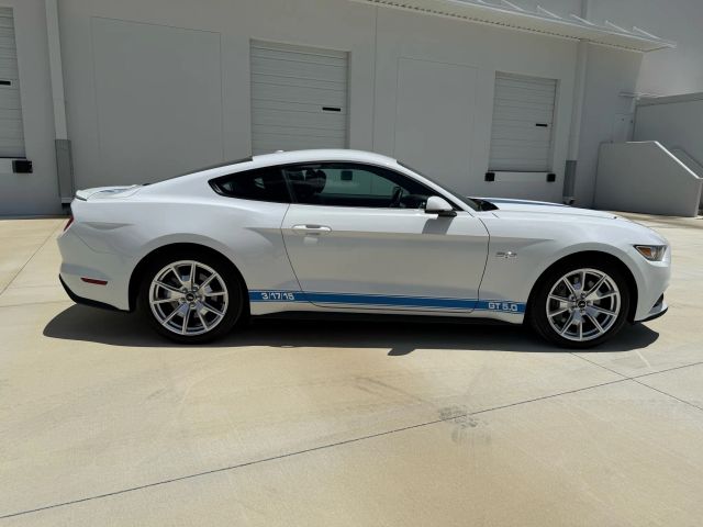 2015 Ford Mustang - Image 7