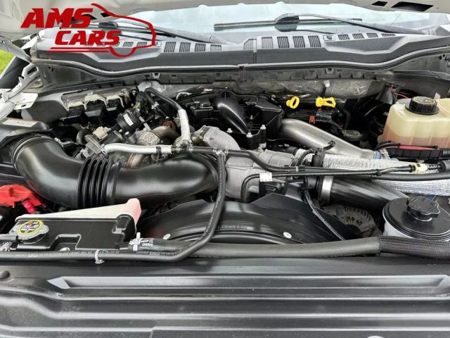 2018 Ford F250 Super Duty Super Cab - Image 40
