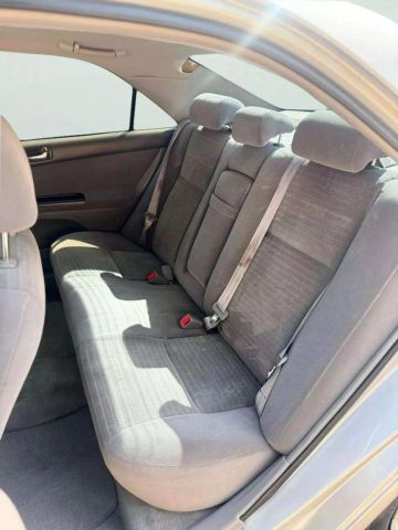 2006 Toyota Camry - Image 14