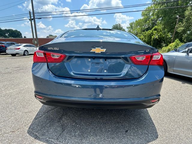 2024 Chevrolet Malibu - Image 12
