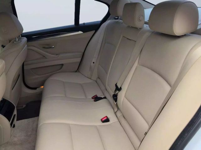 2016 Bmw 5 Series - Image 13