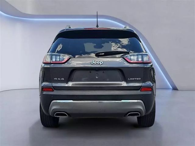 2019 Jeep Cherokee - Image 4